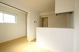 JR山陽本線 天神川駅 徒歩17分の賃貸マンション 1階1DKのリビング/ダイニング