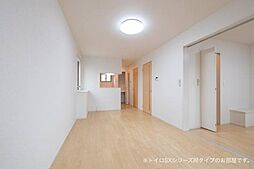 JR芸備線 戸坂駅 徒歩19分の賃貸アパート 2階1LDKのリビング/ダイニング