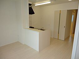 広島高速交通アストラムライン 大原駅 徒歩3分の賃貸マンション 1階1LDKのリビング/ダイニング