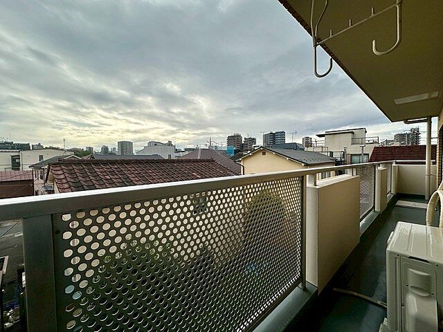 バルコニー ウィンベルコーラス蓮沼 3階/-