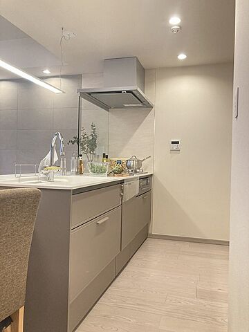 キッチン レガロ本郷三丁目 2階/-