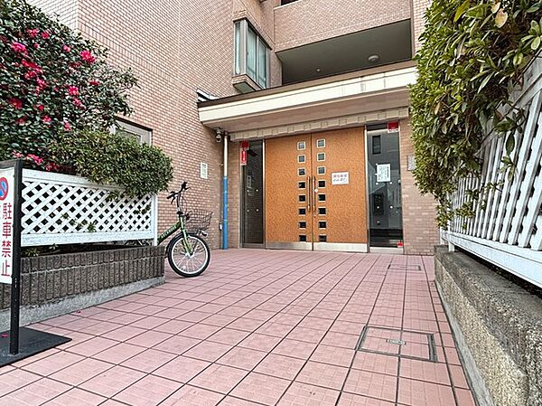 エントランスを拡大表示
