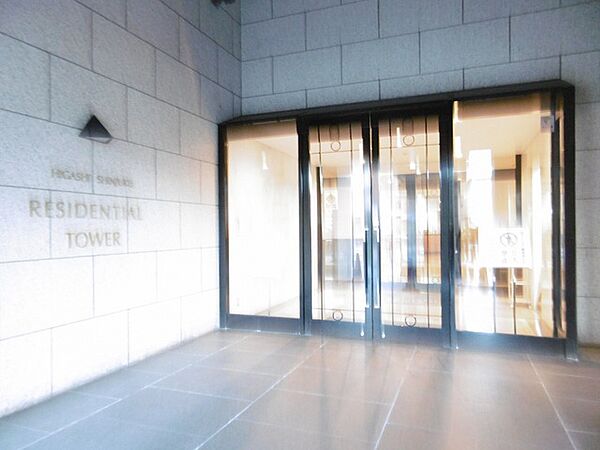 エントランスを拡大表示