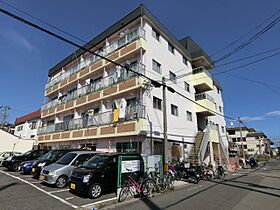 ハイクオリティ向陵 301 ｜ 大阪府堺市堺区向陵東町1丁8-18（賃貸マンション1LDK・3階・40.00㎡） その1