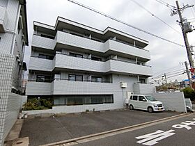 ランピオーネ 405 ｜ 大阪府堺市堺区北三国ヶ丘町8丁1-23（賃貸マンション1K・4階・18.00㎡） その1