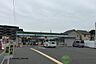 周辺：ファミリーマート茨木小川町店 436m