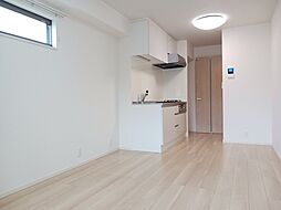 ミルト 303 3階1LDKのリビング/ダイニング