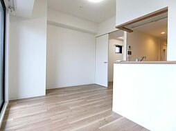 アルカディア茨木中津町 505 5階1LDKのリビング/ダイニング