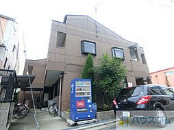 4 / 7