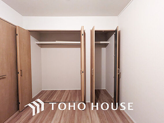 全居室に収納ス...