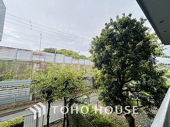 バルコニーから...