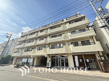 〜複数路線利用可能、商業施設も豊富な「川崎」駅より徒歩8分〜南向きのため陽当り良好〜