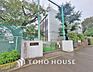 周辺：世田谷区立用賀中学校　距離600ｍ