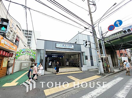 京急本線「井土ヶ谷」駅 距離720m