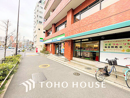 ファミリーマート 江東深川二丁目店 距離650m