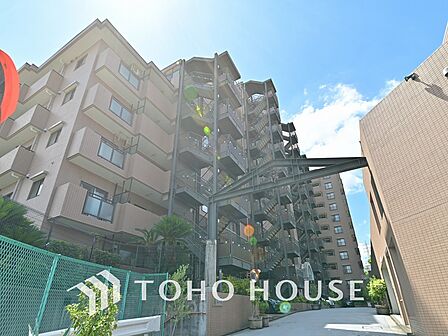 〜専有面積110平米えのゆとりある4LDK住戸〜角部屋、2面バルコニー付きのため陽当たり・通風良好〜