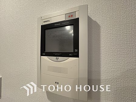 来客が一目でわかるモニター付きインターホン