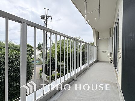 陽当たり良好なバルコニー