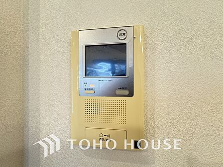 来客が一目でわかるモニター付きインターホン