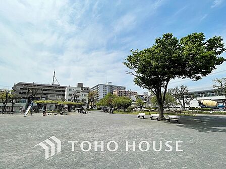 岡野公園 距離850m