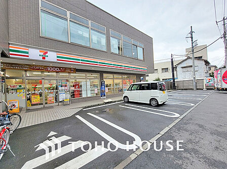 セブンイレブン 川崎八丁畷駅前店 距離500m