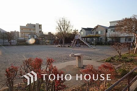 磯子上町公園 距離450m