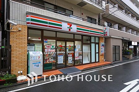 セブンイレブン横浜榎町2丁目店 距離400m