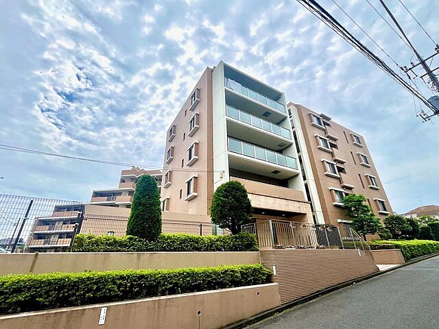 外観 ガーデン富士森 3階/-