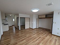 新中野華紋ビル 307 3階1LDKのリビング/ダイニング