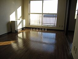 グランドール日吉 105 1階1DKのリビング/ダイニング