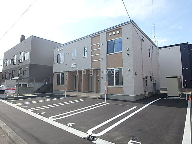 1 / 4