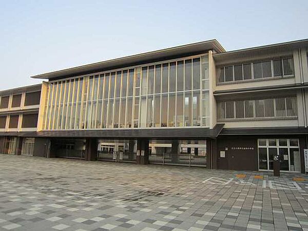 画像17:近江八幡市立金田小学校まで665m