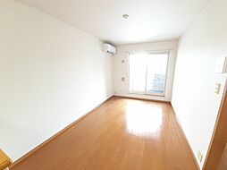 古城チェロ 203 2階2LDKのリビング/ダイニング