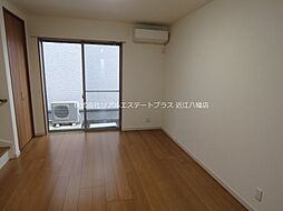 KONA D 1階1LDKのリビング/ダイニング