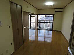 フラワー5番館 1階1LDKのリビング/ダイニング