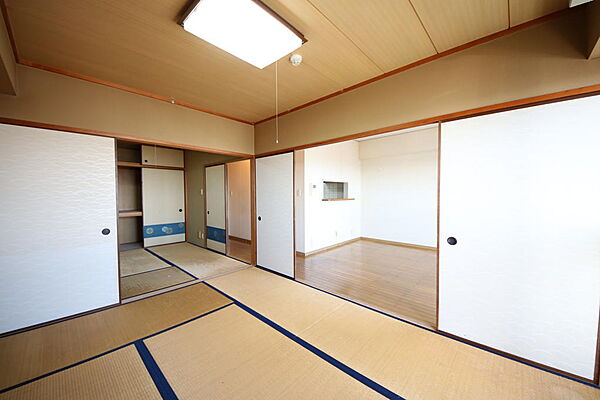 寝室