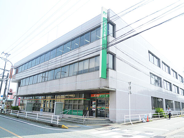 画像19:松阪郵便局（362m）