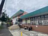 周辺：ユーコープ上郷店　約1400m　営業時間は9：00～20：00　お惣菜や冷凍食品、お魚も充実しているスーパーです。