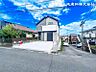 外観：【外観】長く愛着持って住んで頂く為に飽きないシンプルな外観！外壁には耐久性・防汚性優れたサイディング