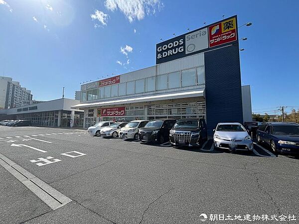 周辺を拡大表示