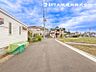 外観：【外観】毎日のお散歩も楽しく緑に恵まれた静かな住宅となります。伸び伸びスローライフを叶えてくれます。 