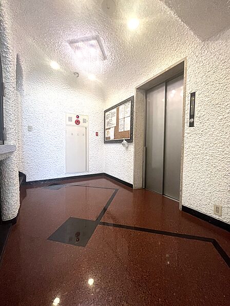 エレベーターホール
