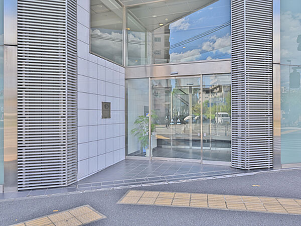 エントランスを拡大表示