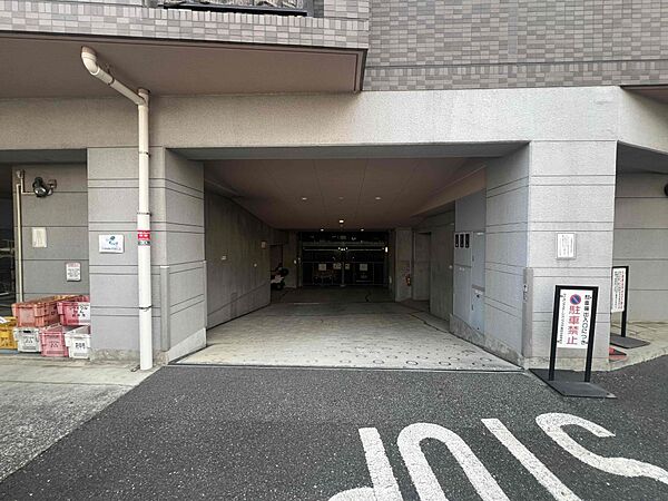 駐車場を拡大表示