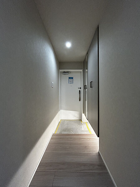 玄関を拡大表示
