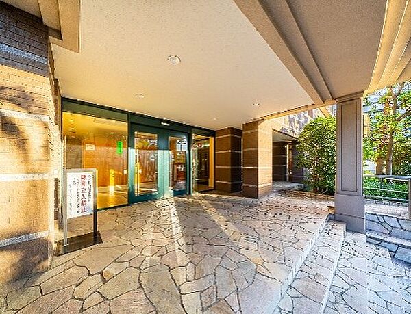 エントランスを拡大表示