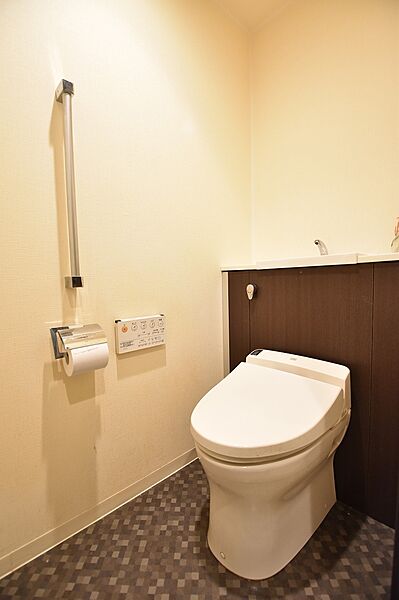 トイレを拡大表示
