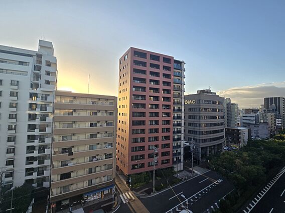 バルコニーから...