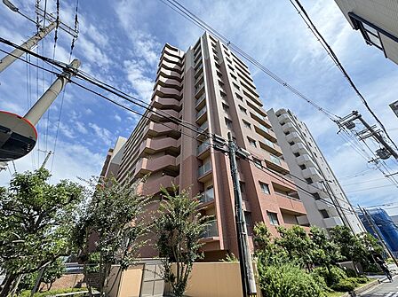 2004年3月築です。