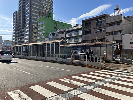 広島電鉄宇品線「日赤病院前」駅　徒歩4分